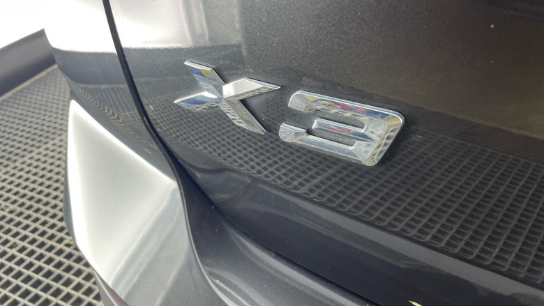 BMW X3 xDrive 30e xLine 5dr Auto Estate